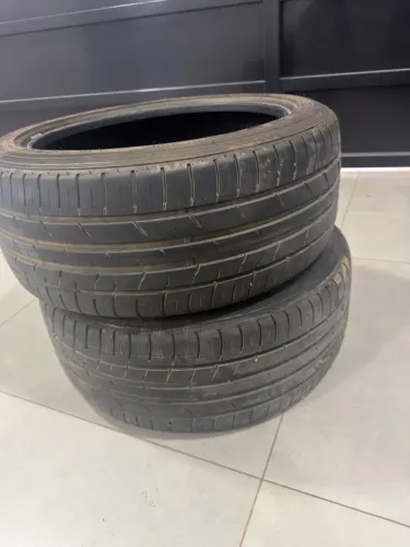 Pneus 225/45R17