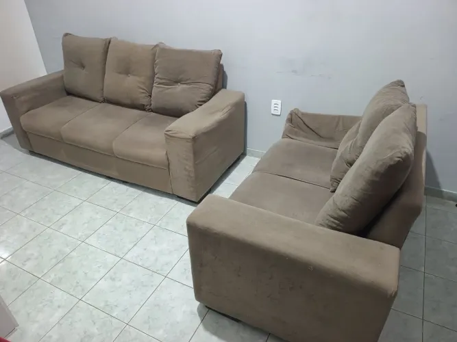 CONJUNTO DE SOFÁ