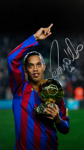 Foto Ronaldinho Gaúcho Autografada - Item de Colecionador