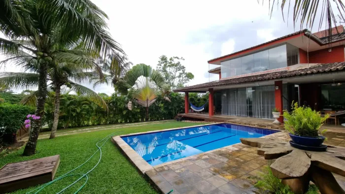 Casa para venda com piscina 237m² com 3 suítes em Aldeia PE.