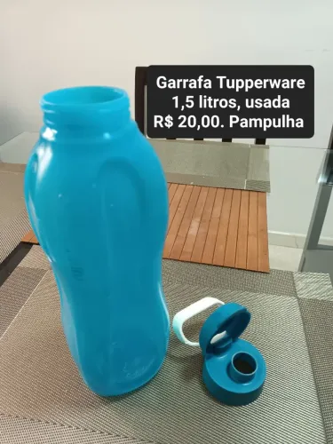 Garrafa água 1,5L Tupperware azul