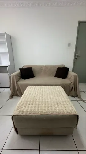 Sofá Sala com Puff Banqueta para os pés