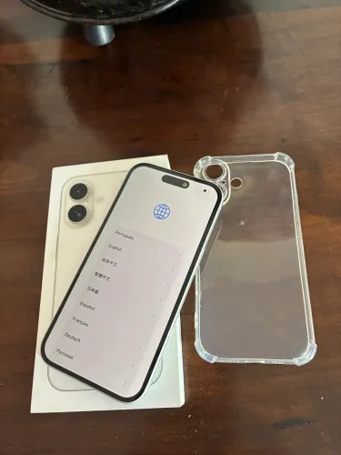 IPhone 16 256GB garantia ate 05/2007 excelente
