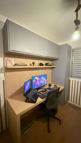 Escritório planejado em MDF alto padrão