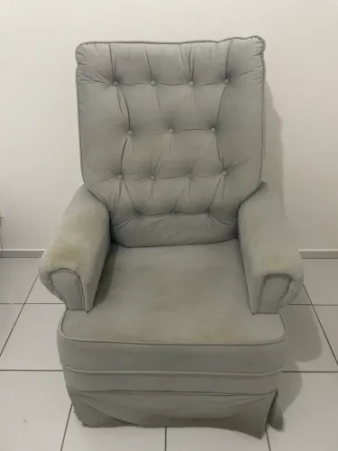 Poltrona de amamentação 