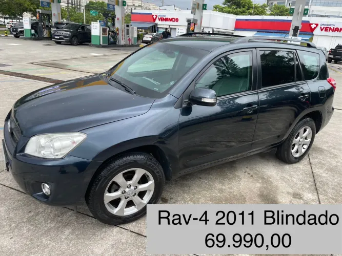 Toyota RAV4 2.4 4X2 16V 170cv Aut. 2011