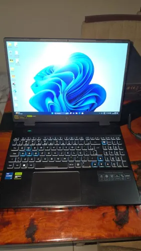 Notebook Acer Predator Gamer i7, 16gigas de ram Rtx4060 hd SSD 512