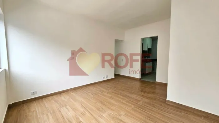 Reformado! Apartamento com 3 dormitórios, 1 suíte, 1 vaga e com 105m² - Bela Vista