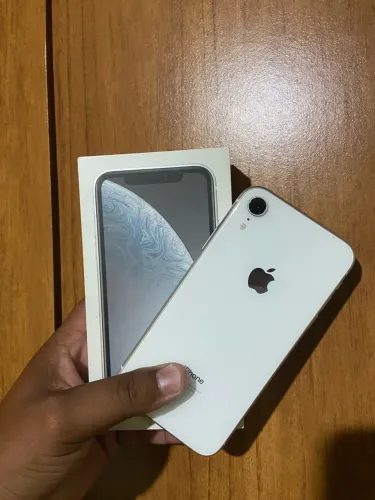 iPhone XR