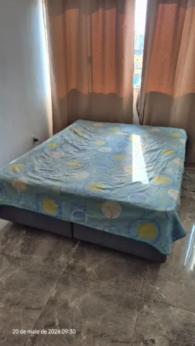 Cama Queen Size Herval Ômega com Pillow Top e Molas Ensacadas 22x158x198cm