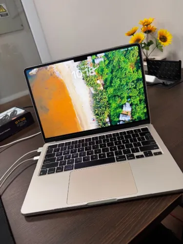 ? MACBOOK AIR M3 - 13 POLEGADAS - 2024
