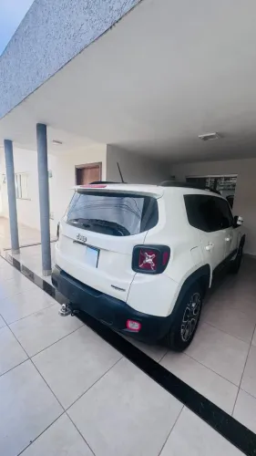 Jeep Renegade Longitude 1.8 4X2 Flex 16V Aut. 2016