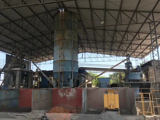 Fábrica de blocos e pisos de concreto