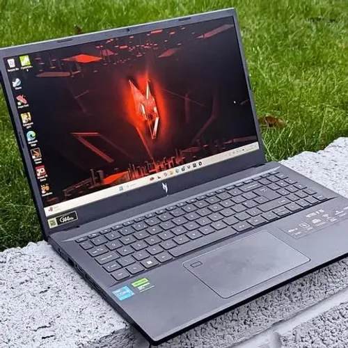 Acer nitro v15 16GB RTX 3050