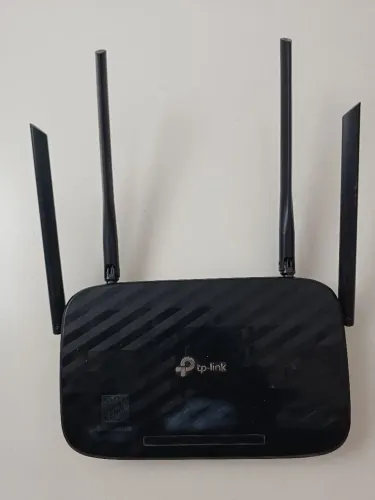 TP LINK roteador TP LINK 2.4 5G<br>Modelo: BSN1350 Roteador Gigabit Wireless Dual Band AC1350