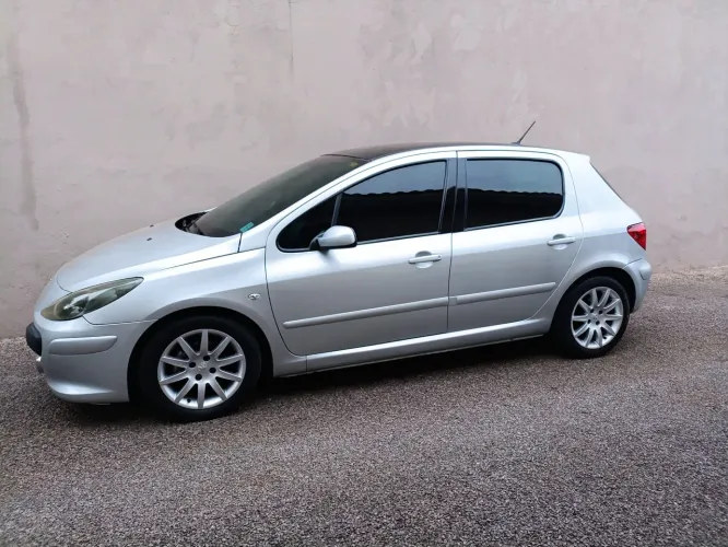 Peugeot 307 Soleil/ Presence 1.6/1.6 Flex 16V 5P 2008