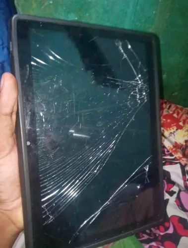 Vendesse tablet Multilaser. Valor negociável