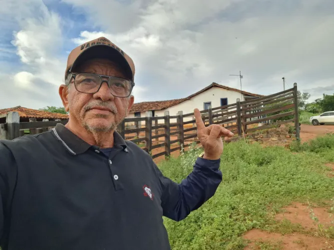 Excelente fazenda de 1. 850t' sede' curral, poço' boas aguadas e capim