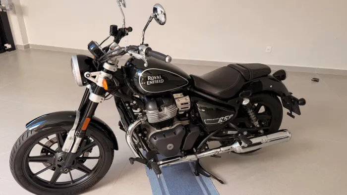 Moto 650 Royal Enfield 