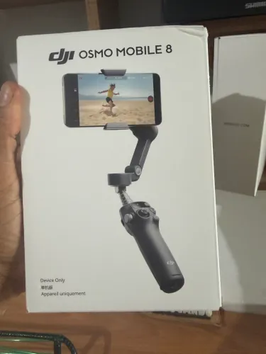 DJI OSMO MOBILE 8