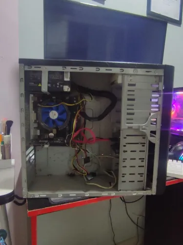 Vendo PC gamer. Precisa formatar!