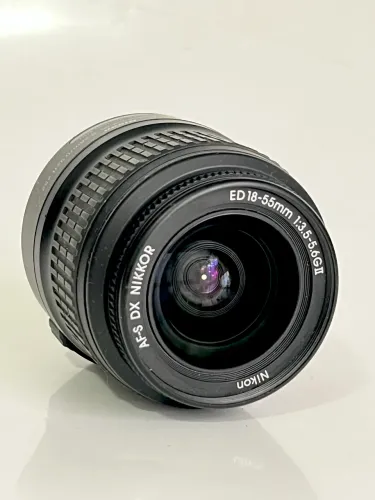 Lente Nikon 18-55mm AF-S ED.