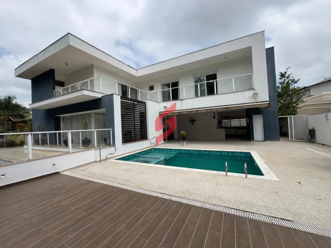 Vendo Casa no Condomínio Belvedere  Alto Padrão