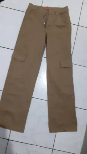 Calça jeans feminina cargo 