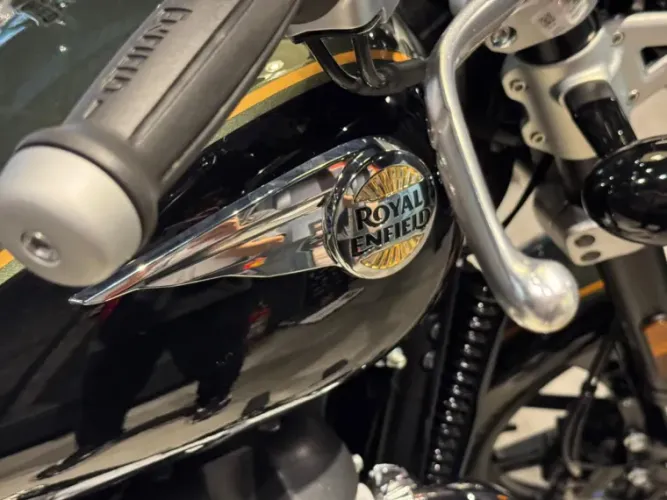 Super Meteor Astral 650cc ABS.
