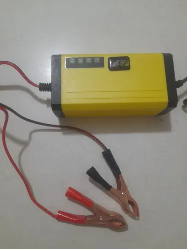 CARREGADOR DE BATERIA É AUXILIAR DE PARTIDA 