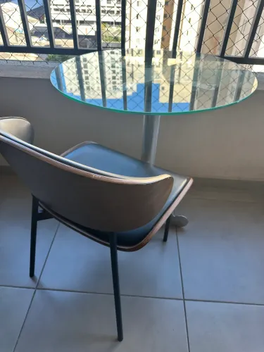 Kit mesa com cadeira - desapego por motivos de mudança