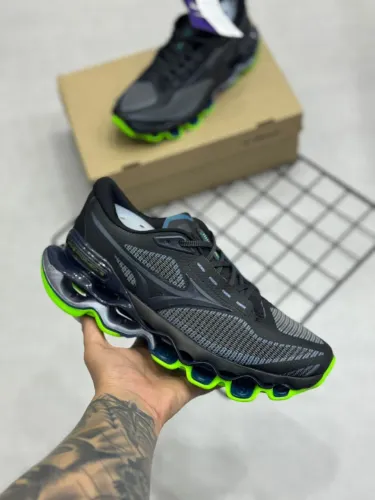 Mizuno Prophecy 15 Vietnã