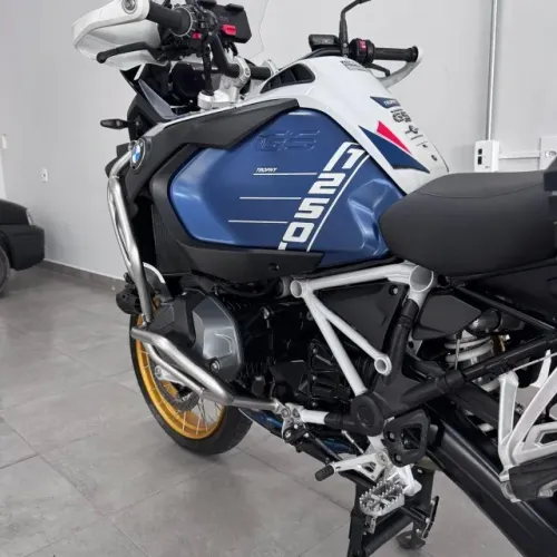 BMW R1250GS