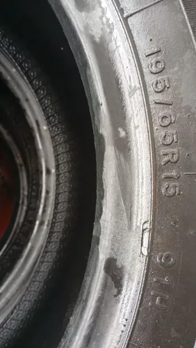 4 pneus 195/65/15