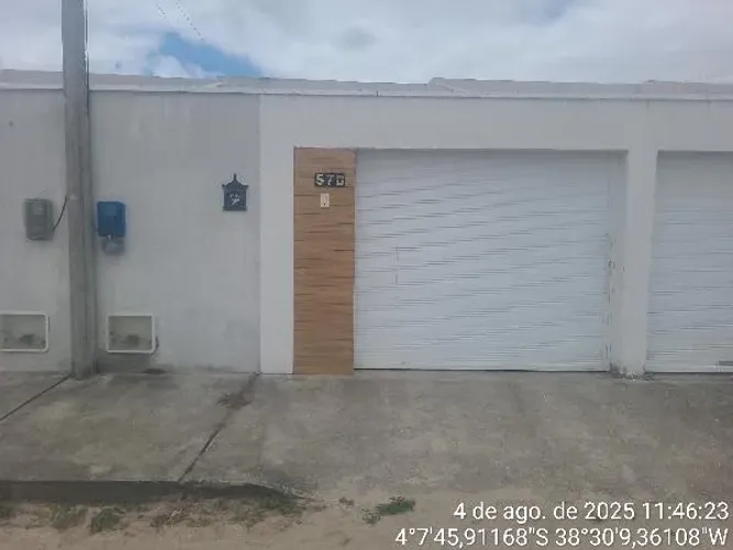 Imóvel com bom aproveitamento Casa no Alto Alegre, Horizonte - CE, Nº 57, 2 quartos, 1 va