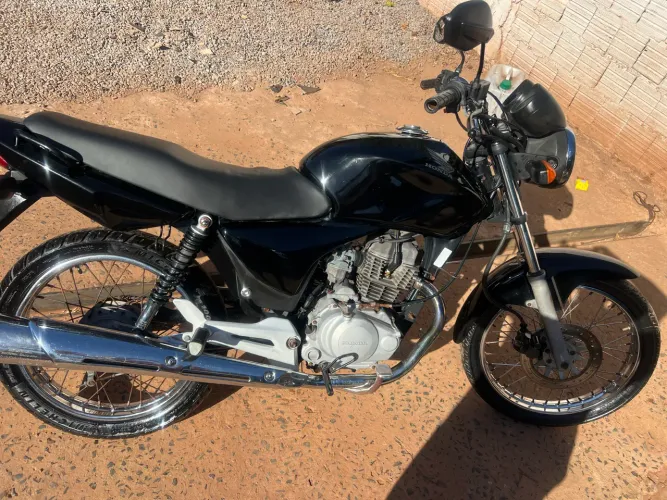 Titan 150 completa