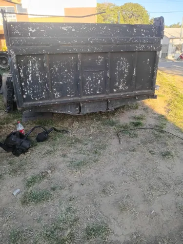Caçamba agrícola