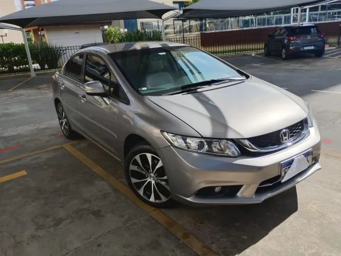 Honda Civic Sedan LXR 2.0 Flexone 16V Aut. 4P 2015