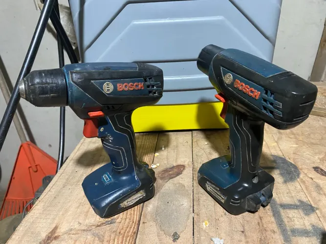 Parafusadeira/Furadeira Bosch GSR 1000 Smart 12V Funcionando