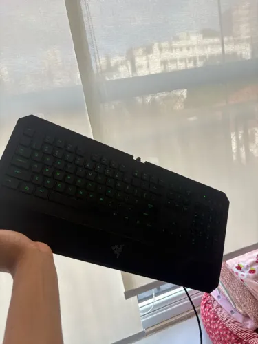 TECLADO RAZER DEATHSTALKER EXPERT 