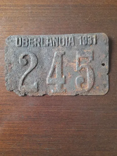 Placa Antiga Original e Rara de Carro de 1931 - Uberlândia 