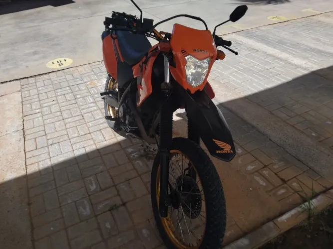 Moto tornado 250 2007/2008.