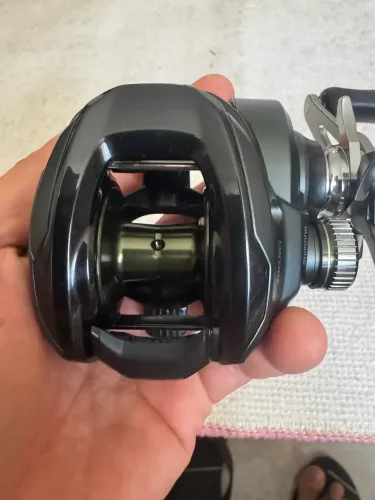 Carretilha shimano 200xg