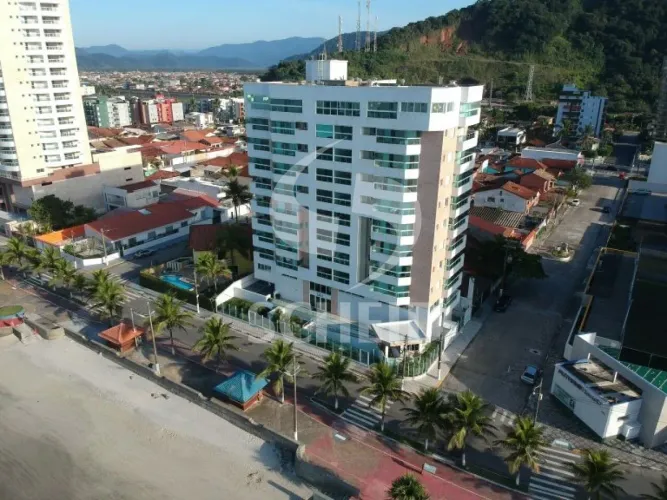 Cobertura à venda, frente para o mar 320m² 3 vagas