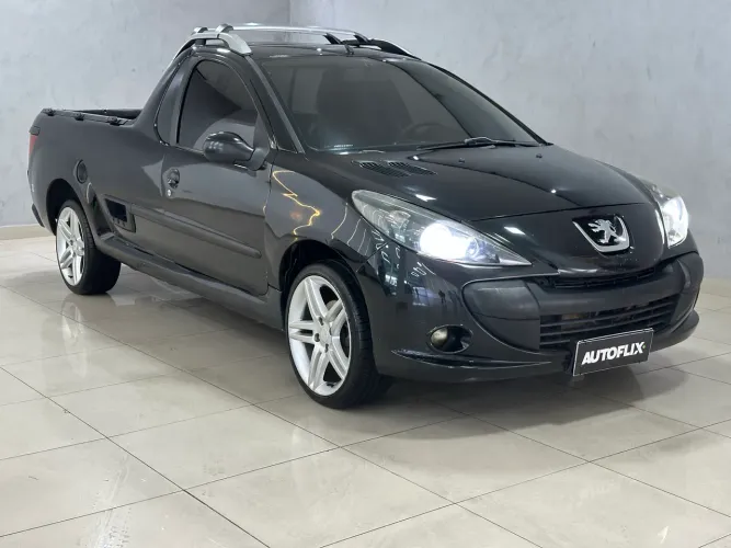 Peugeot Hoggar XR 1.4 Flex 8V 2P 2011