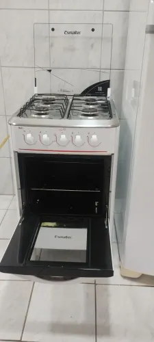 Vendo fogão 4 bocas com forno