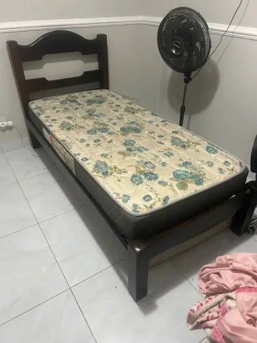 Cama de solteiro