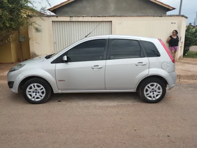 Ford Fiesta 1.6 8V Flex/class 1.6 8V Flex 5P 2013