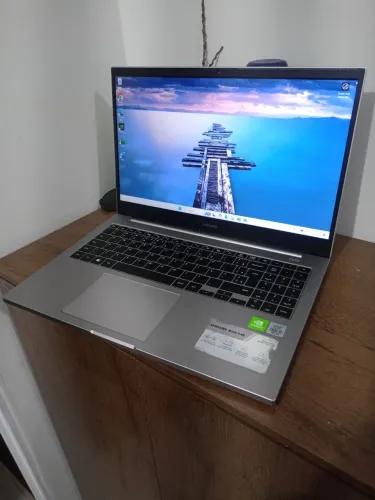 Notebook Samsung book x40 i5 10 th 8 GB RAM SSD 240 gb