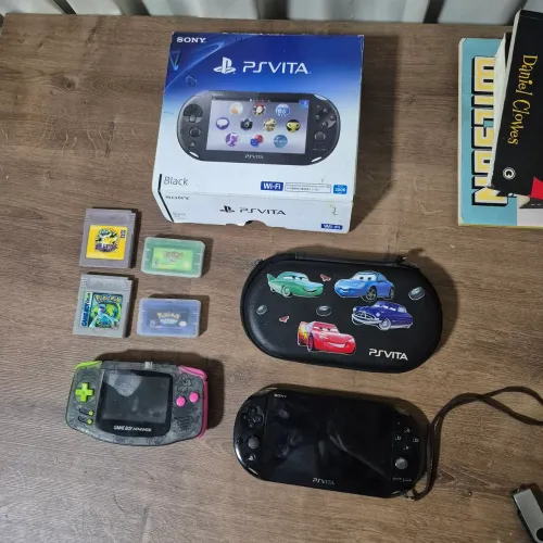 Gameboy advance Tela IPS - PS Vita na caixa